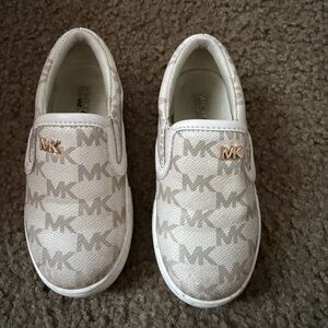 Michael Kors Kids Sneakers - Cream and Gold size 8